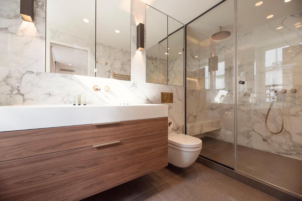 Appartement De Luxe D'une A Proximite Du Louvre Iii